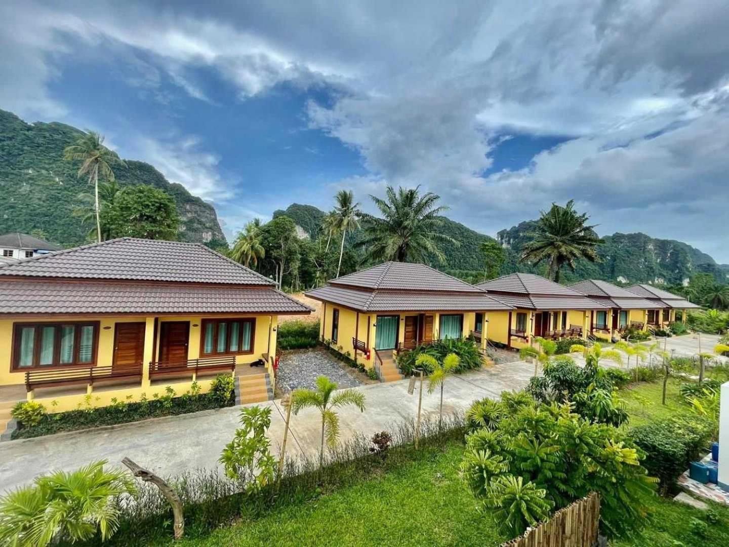 Capital O 75518 Baan Rose Resort อ่าวลึก ภายนอก รูปภาพ