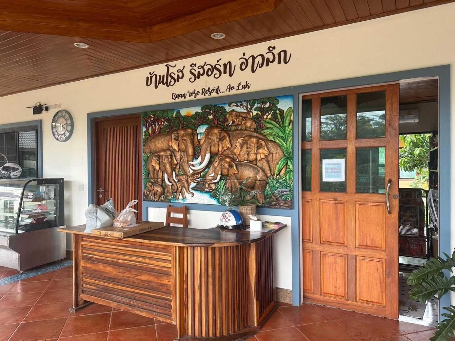 Capital O 75518 Baan Rose Resort อ่าวลึก ภายนอก รูปภาพ